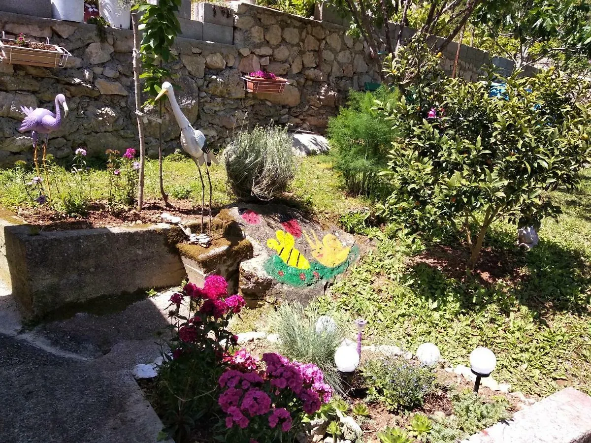 Holiday Home Ena , Mali Iz 286 Croatia
